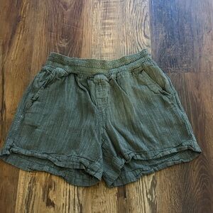 Women’s Olive Green Casual Drawstring Shorts
